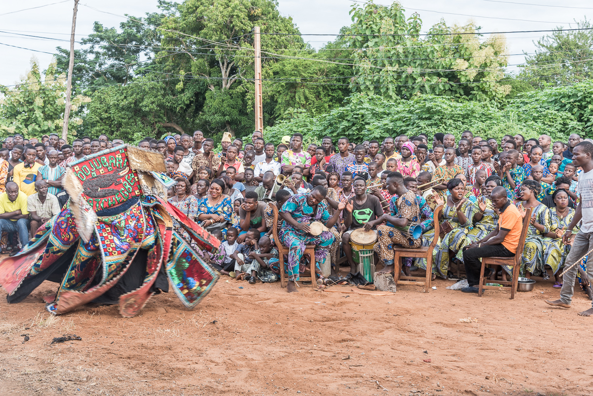 Traditioneel voodoo ritueel in Savalou in Benin in West-Afrika